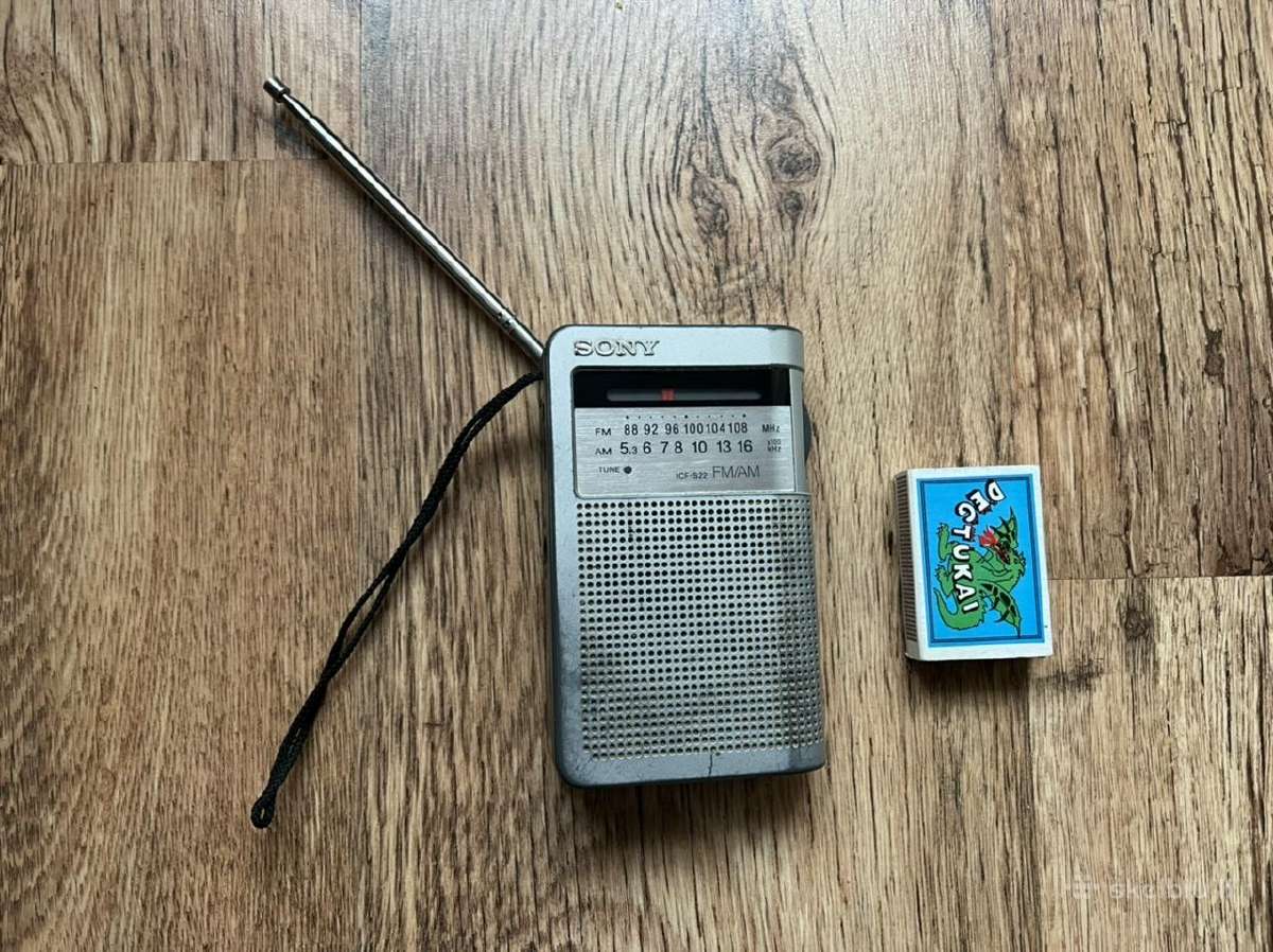 Mazas kompaktiskas japoniskas radijo imtuvas Sony - nuotraukos Nr. 5