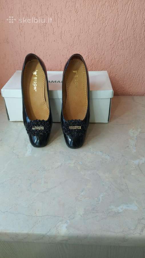 Elegantiški Lakuoti Bateliai