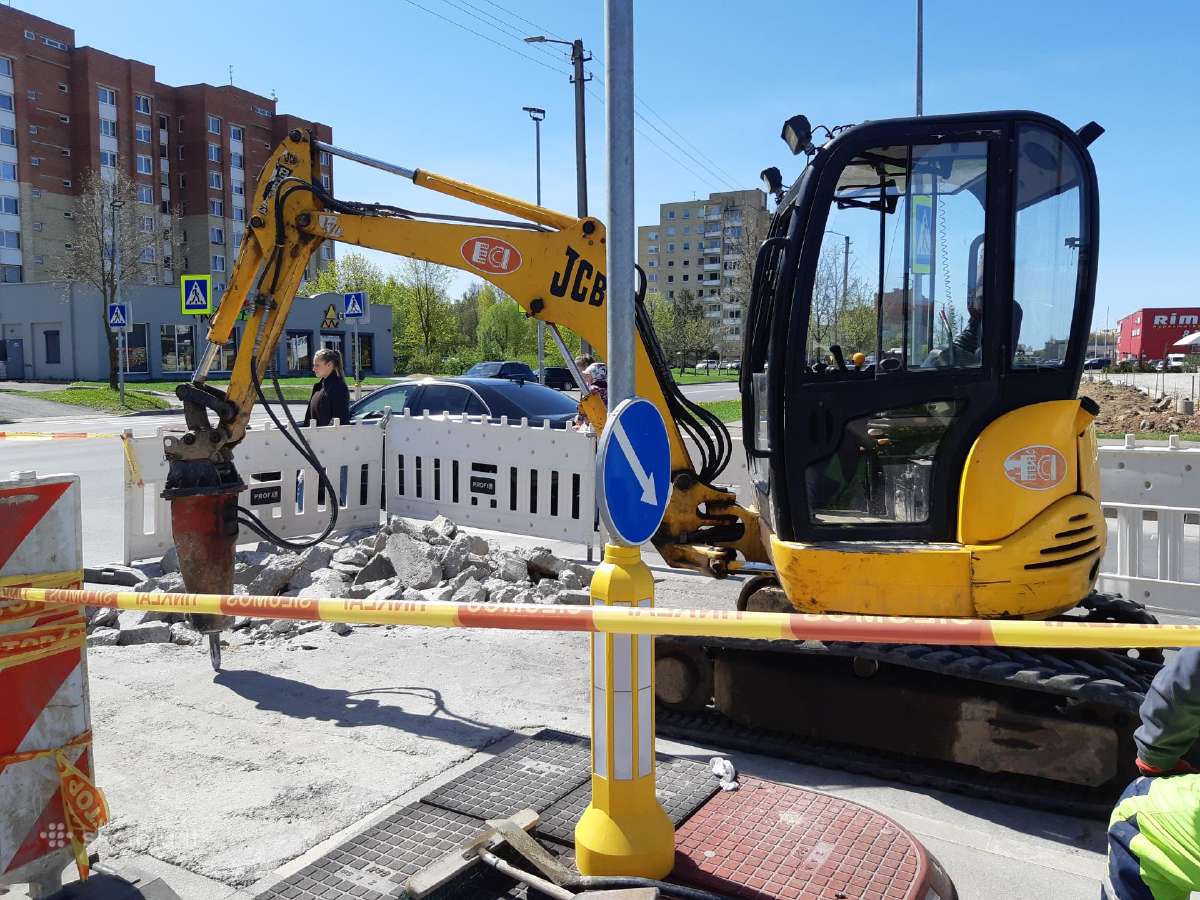 Mini ekskavatoriaus 3.5t. Savivarcio nuoma. - nuotraukos Nr. 4