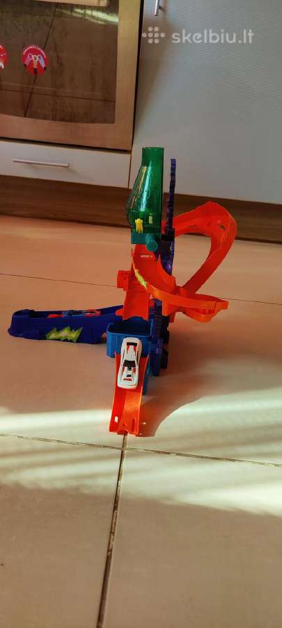 Hotwheels automobiliu trasa - nuotraukos Nr. 2