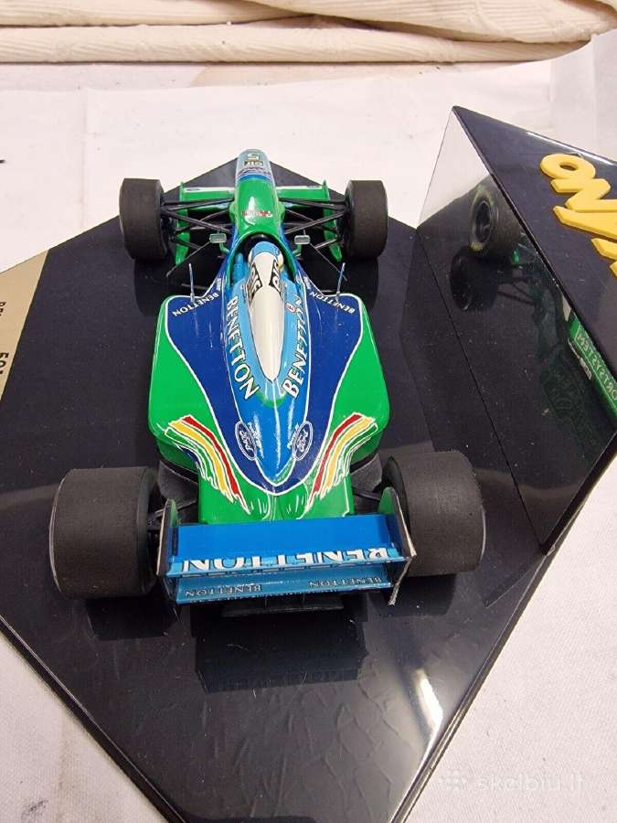 Formules f1 modelis 1:24 modeliukas - nuotraukos Nr. 2