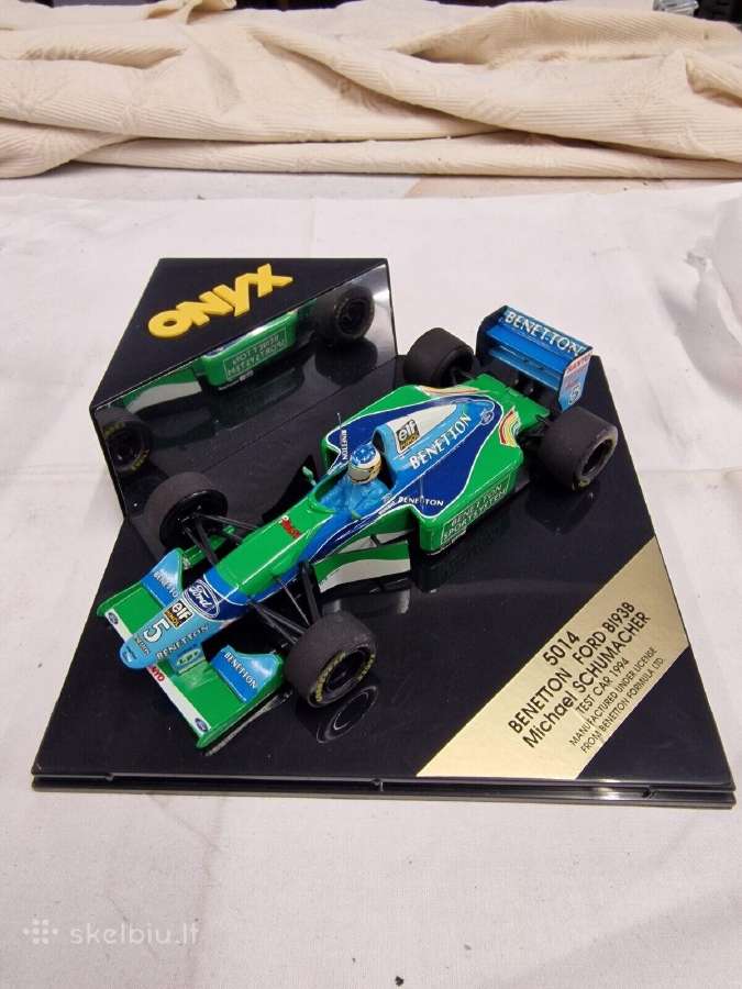 Formules f1 modelis 1:24 modeliukas - nuotraukos Nr. 6