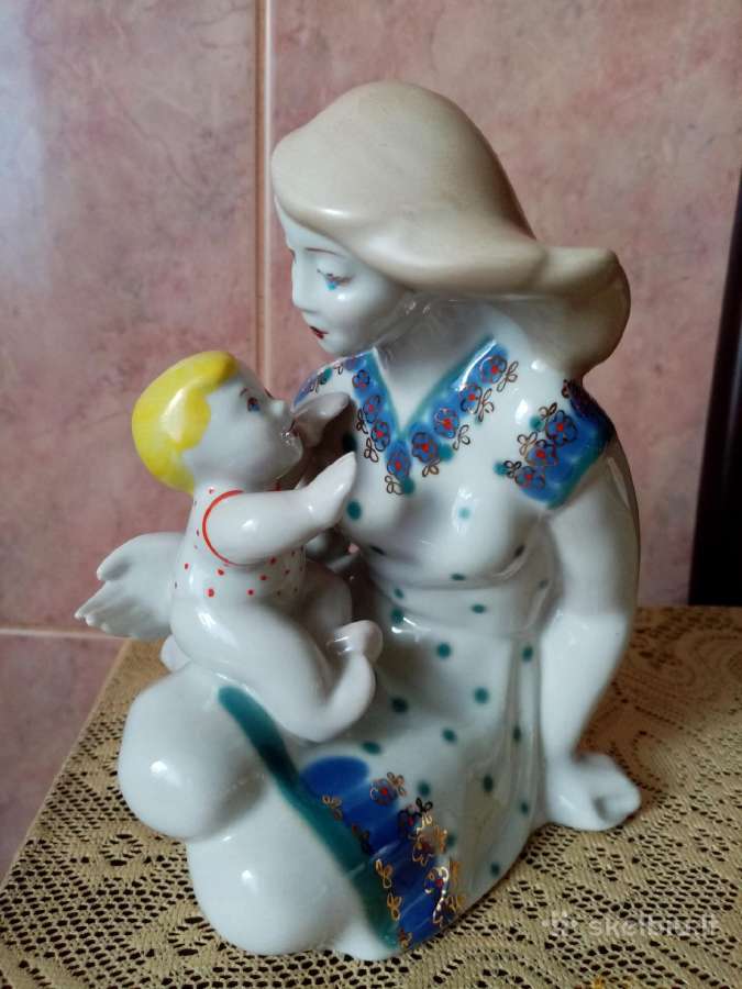 CcCCCP porceliano statulėle. Idealaus Stovio.foto