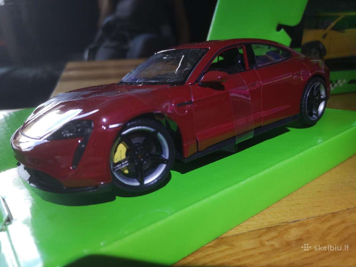 Porsche Taycan Turbo S 1:24 - nuotraukos Nr. 2