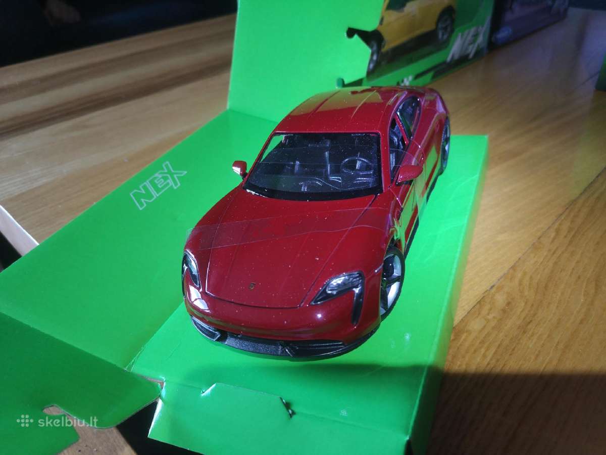 Porsche Taycan Turbo S 1:24 - nuotraukos Nr. 3