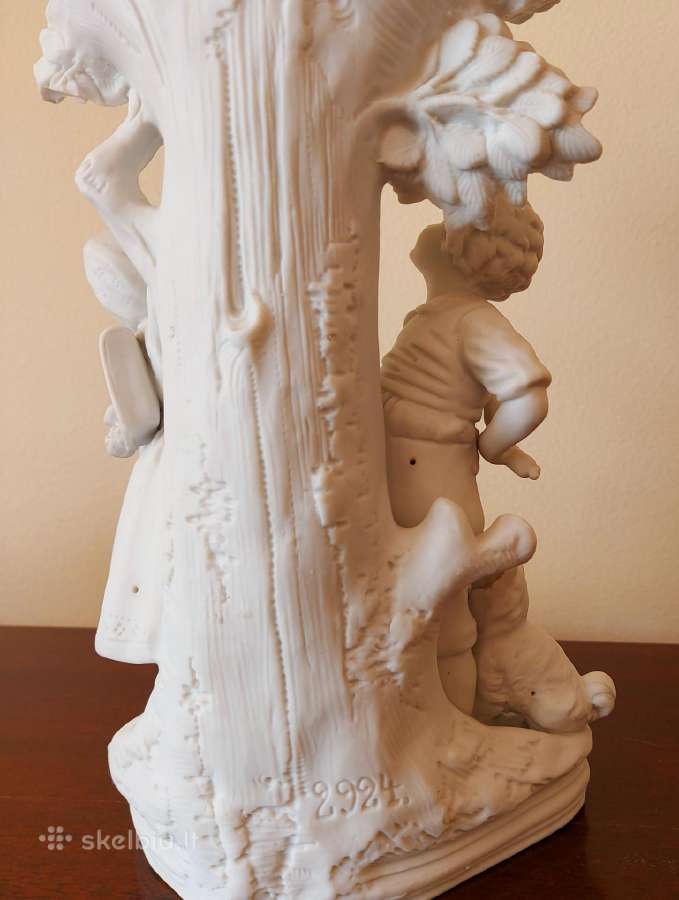 W. Goebel biskvitinio porceliano statulėlė 1900 - nuotraukos Nr. 5