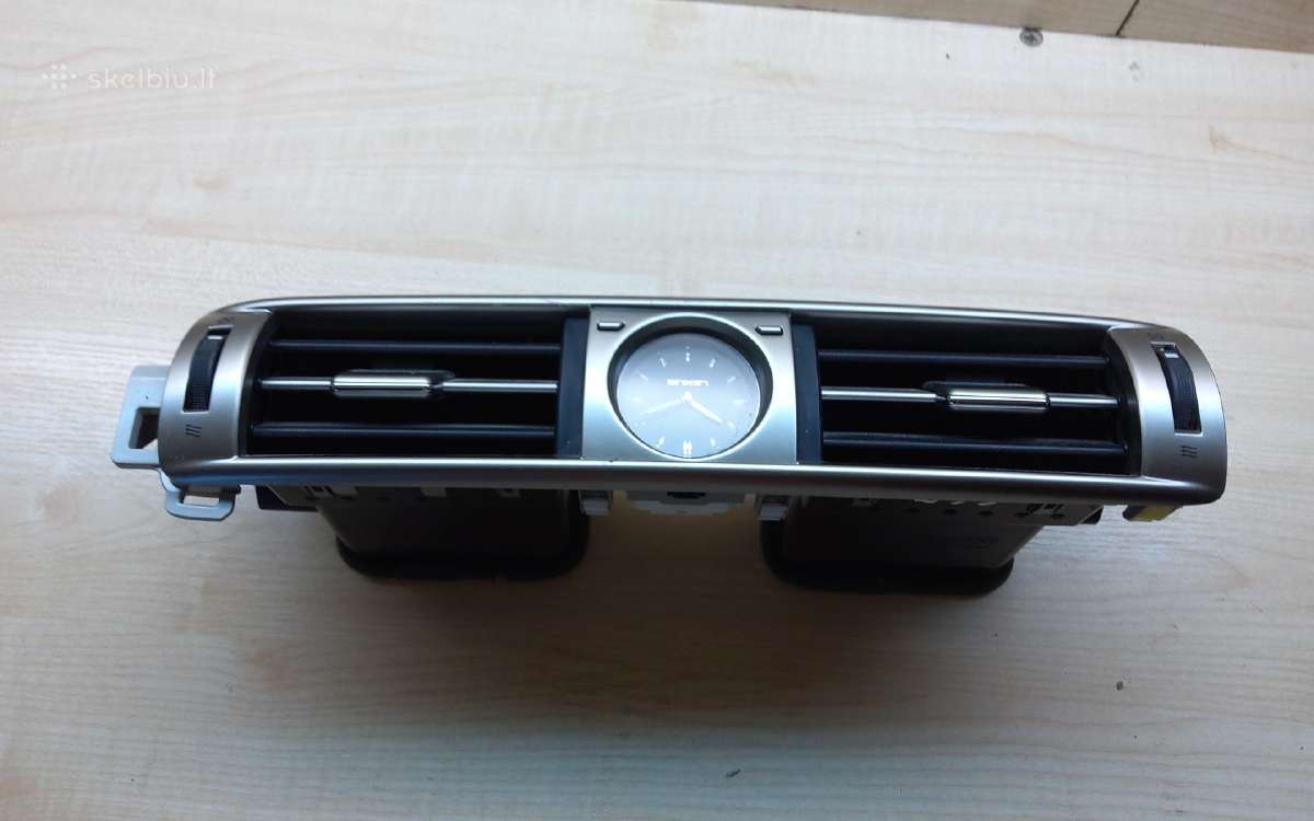 Lexus Is 300h 15m. - nuotraukos Nr. 17