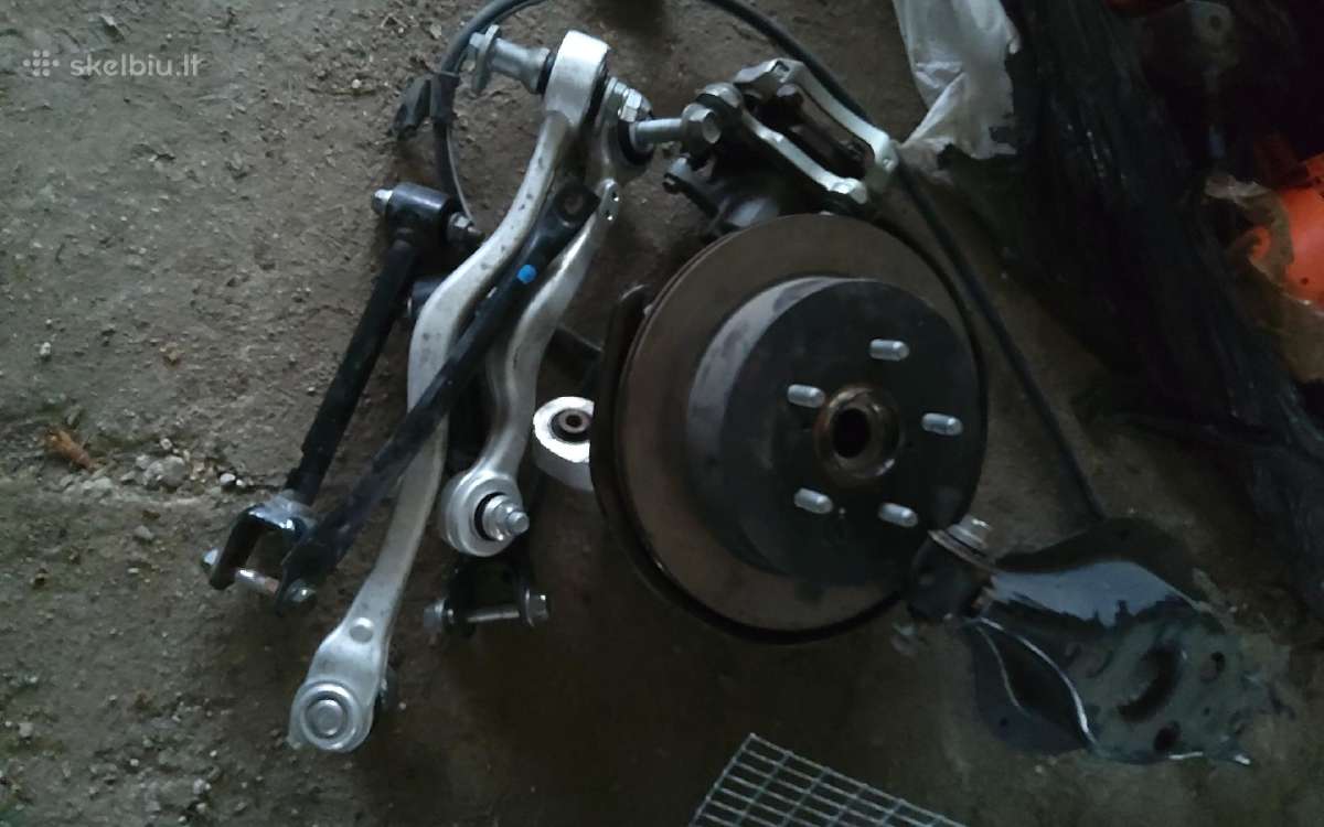Lexus Is 300h 15m. - nuotraukos Nr. 20