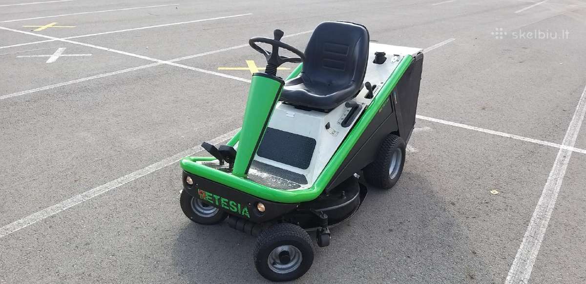 Sodo traktorius Zoliapjove Raideris Etesia Kawasak - nuotraukos Nr. 3