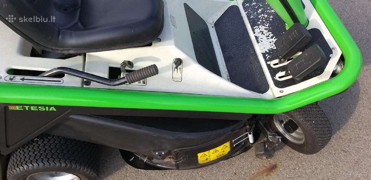 Sodo traktorius Zoliapjove Raideris Etesia Kawasak - nuotraukos Nr. 6