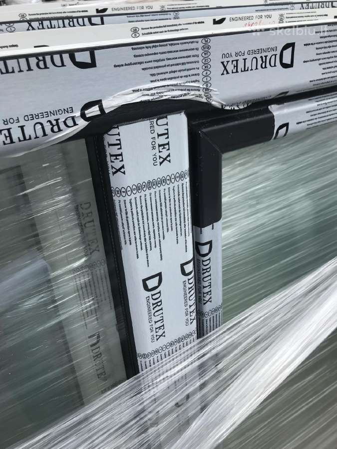 Nauji plastikiniai langai