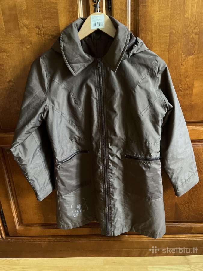 Paltas-lietpaltis Amadeo(146cm.), 16€.