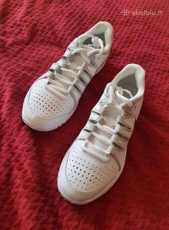 Nike nauji teniso kedukai