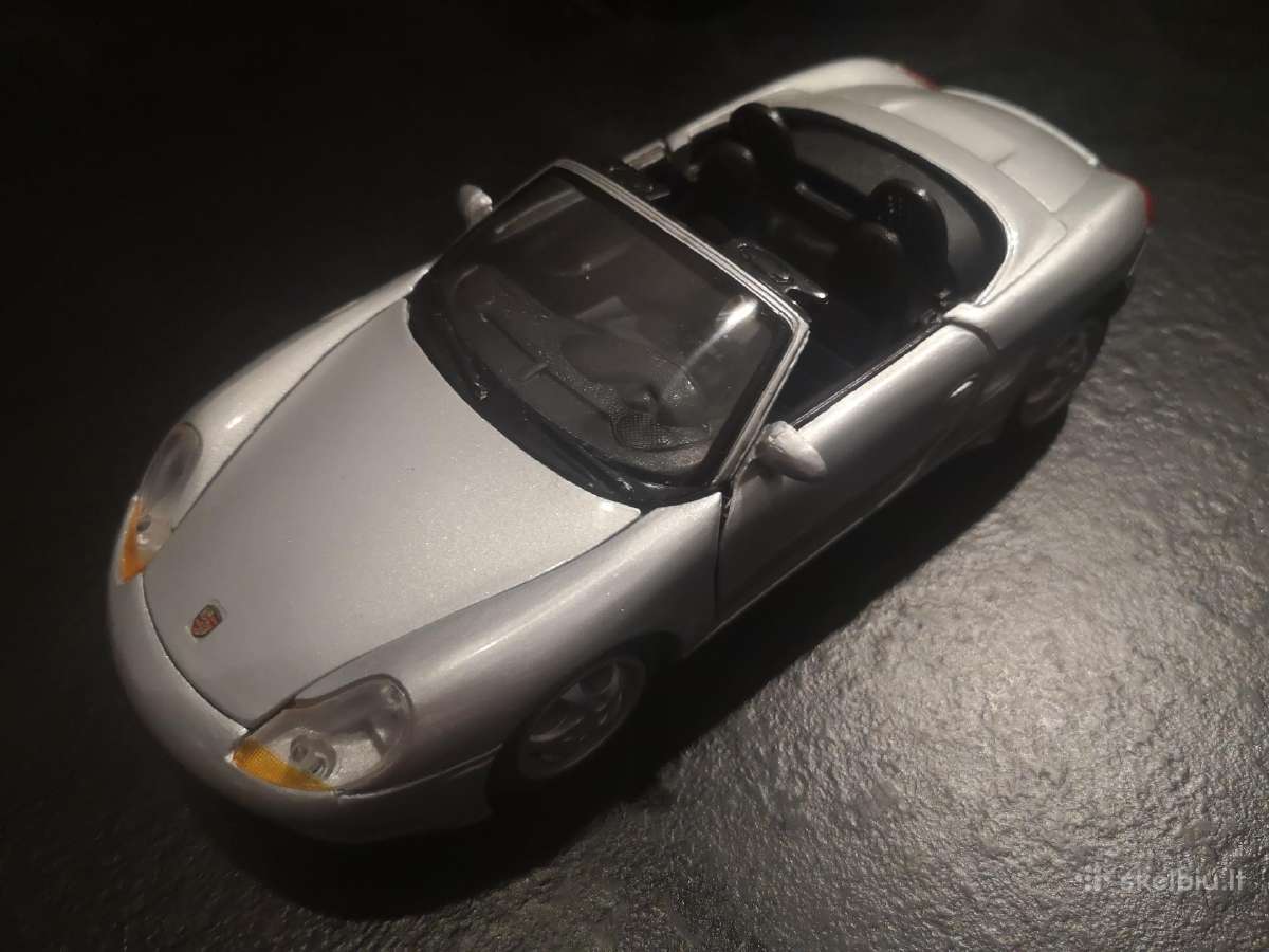 Porsche Boxter 1:24