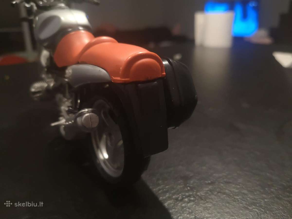 Bmw motociklas 1:18 - nuotraukos Nr. 5