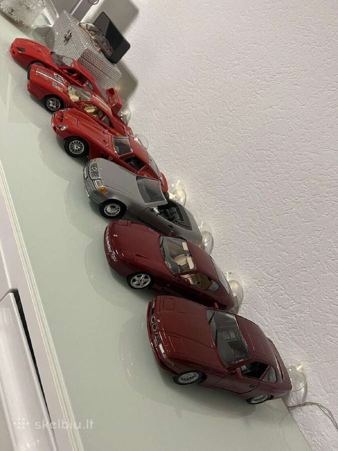 Modeliukai diecast 1:18 kolekciniai modeliai auto - nuotraukos Nr. 2