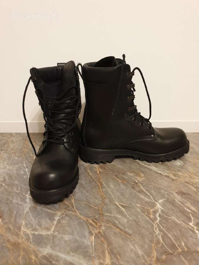 Juodi 39 didis