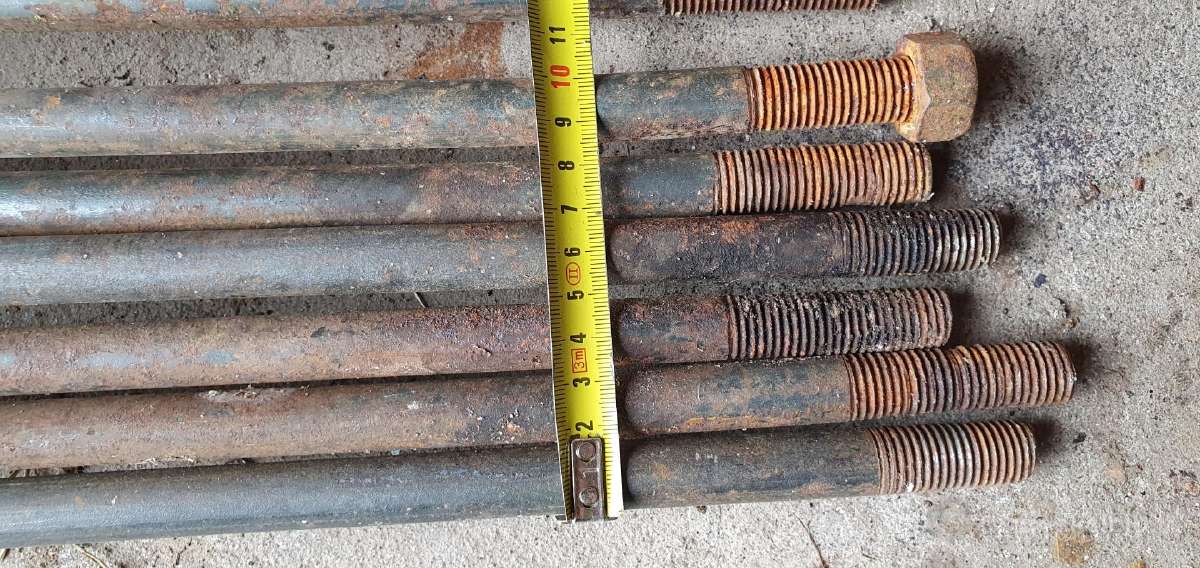 Metalinis strypas su sriegiu D15, 107 cm ilgis - nuotraukos Nr. 4