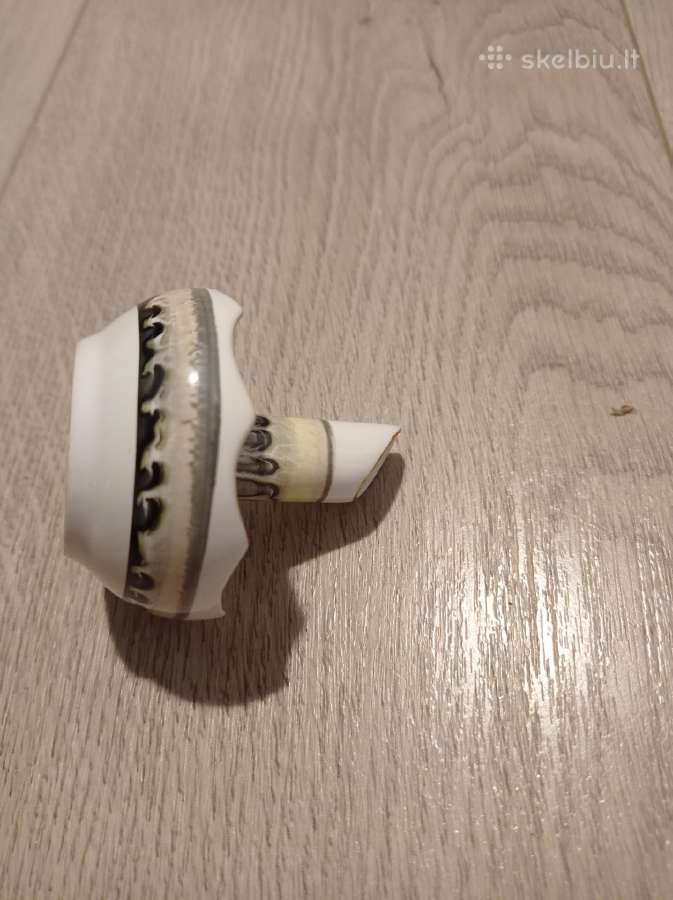 Porceliano smilkalinė - nuotraukos Nr. 2