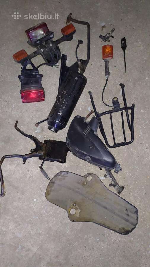 Honda Zoomer Ruckus Motorolerio dalys