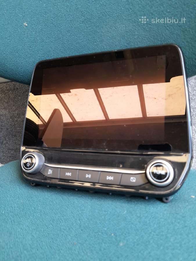 Ford fiesta, focus ir transit multimedijos ekranas