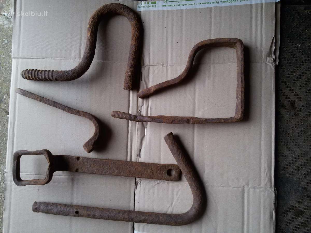 Senų laikų metalinės detalės gaminiams