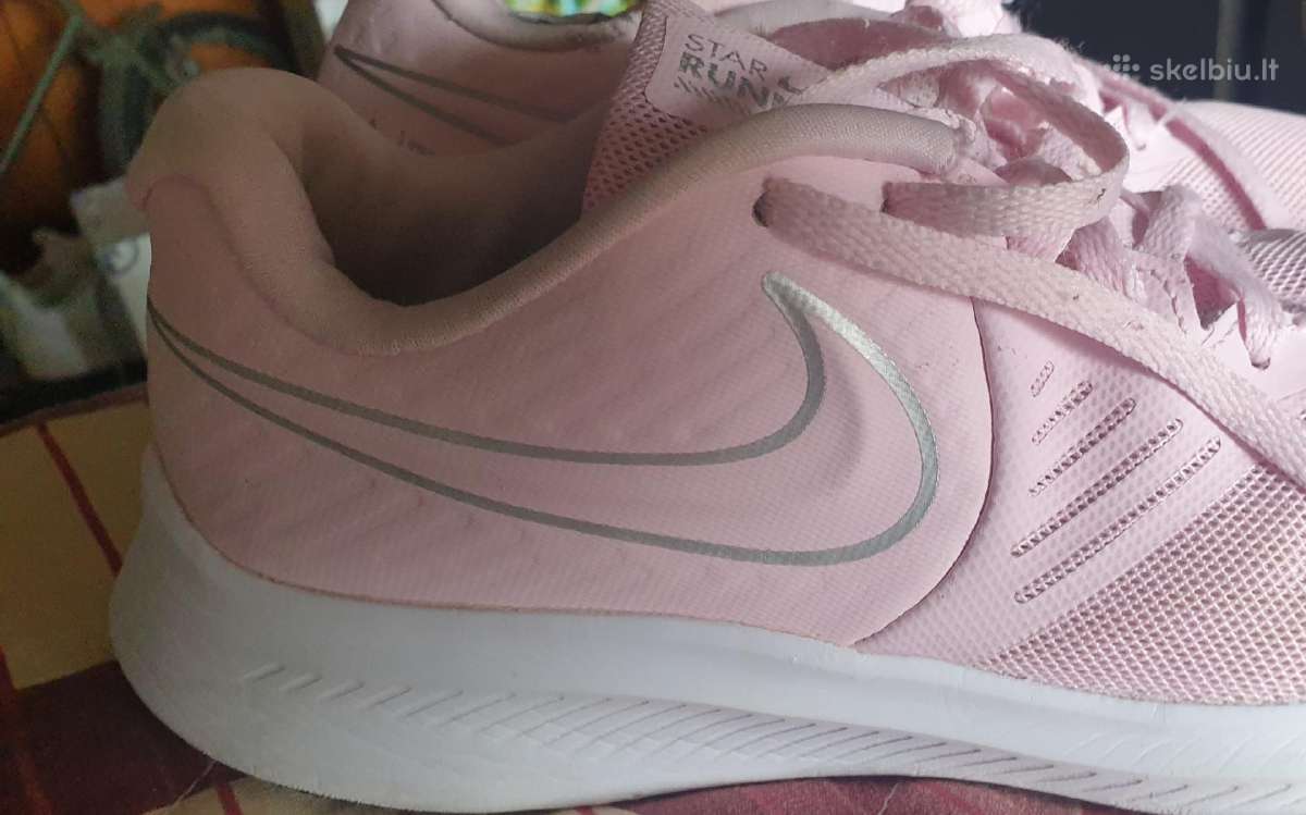 Moteriški Nike kedai - nuotraukos Nr. 15