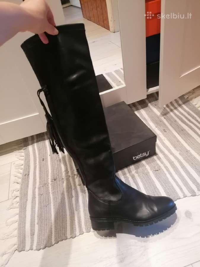 Botfortai. Betsy UK.
