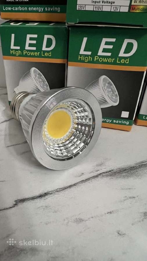 Naujos LED lemputės E27 5 w. Šiltai baltos spalvos