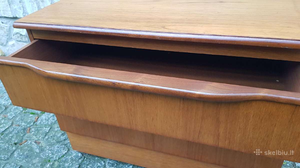 Vintažinė mid century riešutmedž TV/audio spintelė - nuotraukos Nr. 15