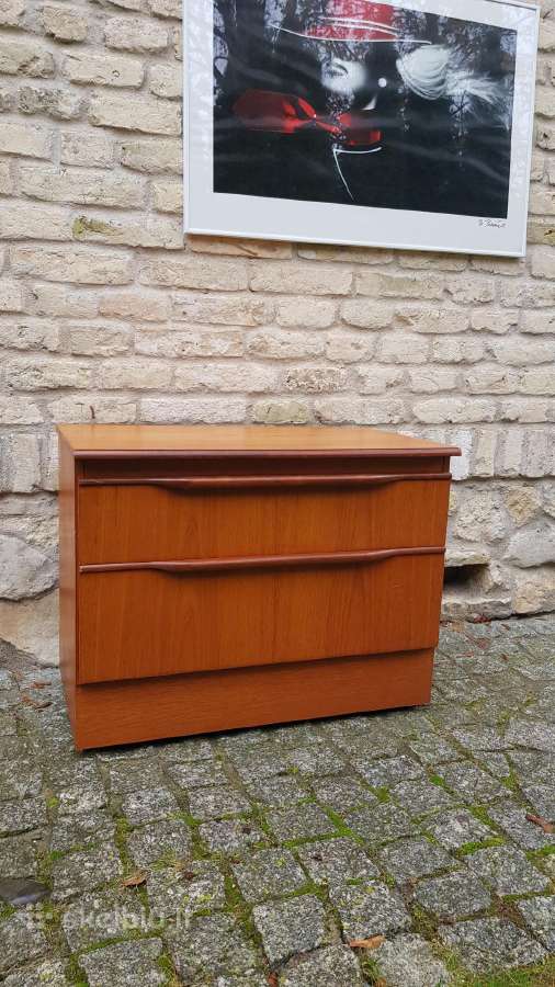 Vintažinė mid century riešutmedž TV/audio spintelė - nuotraukos Nr. 19