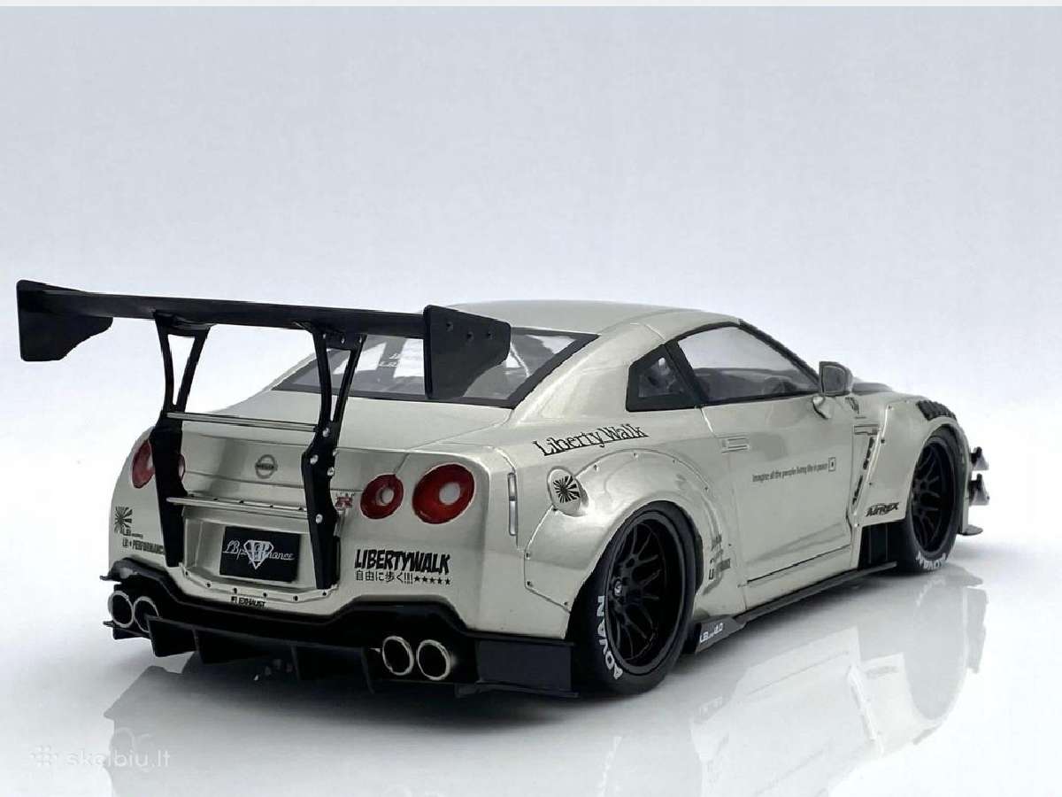 Nissan Skyline Gt-r - nuotraukos Nr. 3