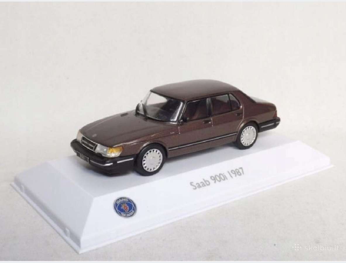 Saab 900i