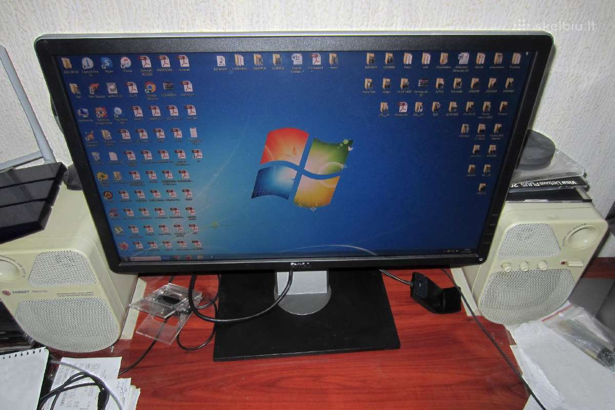 22 coliu monitorius Dell P2214hb