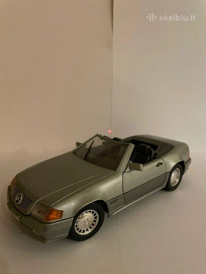 Mercedes benz SL 500 Maisto visos dalys atsidaro