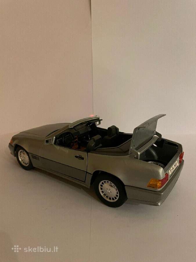 Mercedes benz SL 500 Maisto visos dalys atsidaro - nuotraukos Nr. 6