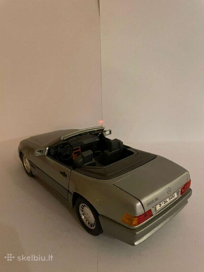 Mercedes benz SL 500 Maisto visos dalys atsidaro - nuotraukos Nr. 7