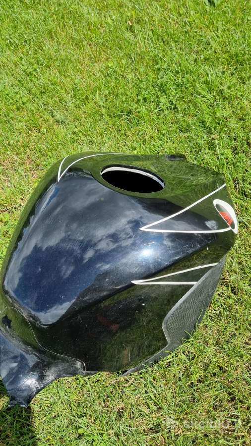 Honda Cbr 1000rr 2014 bako ir sonu plastikai - nuotraukos Nr. 3