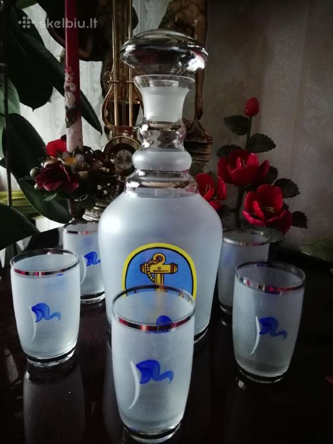 Daug įvairių indų. - nuotraukos Nr. 16