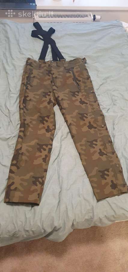 Gore tex kelnės