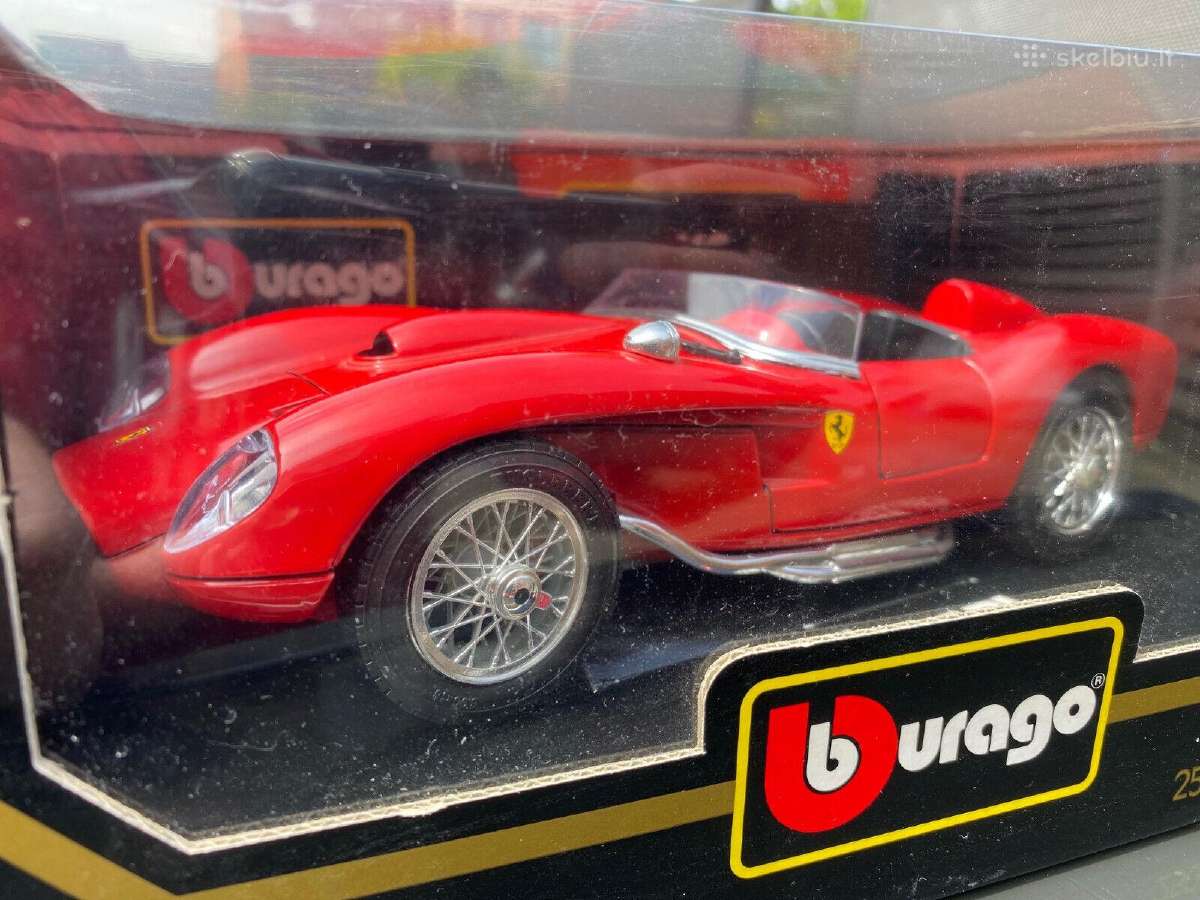Ferrari 250 testarossa pakuotieje bburago 1:18 - nuotraukos Nr. 3