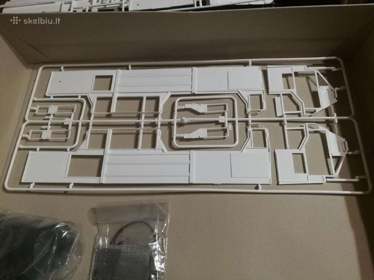 Revell Gflf Simba 8x8 limited Edition 1/24 - nuotraukos Nr. 6