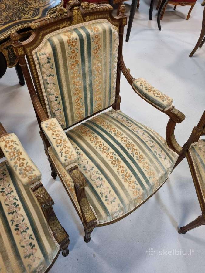 Klasikinis komplektas iš dveju kreslu ir kėdžių - nuotraukos Nr. 5