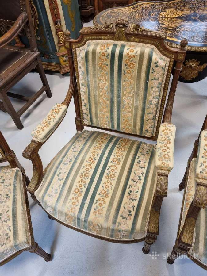 Klasikinis komplektas iš dveju kreslu ir kėdžių - nuotraukos Nr. 10