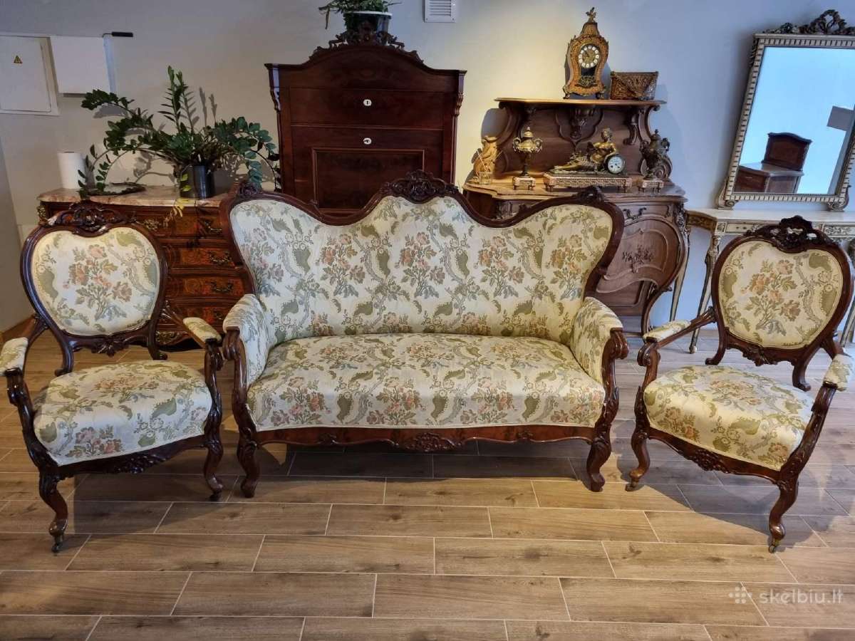 Elegantiškas minkštas komplektas. Prancuzija.