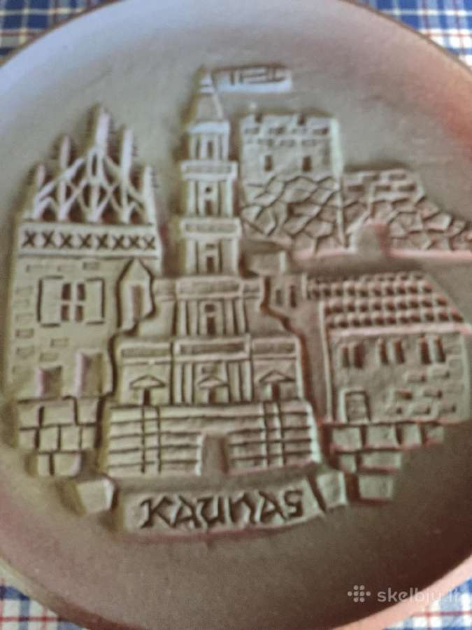 Keramikinė lėkštė