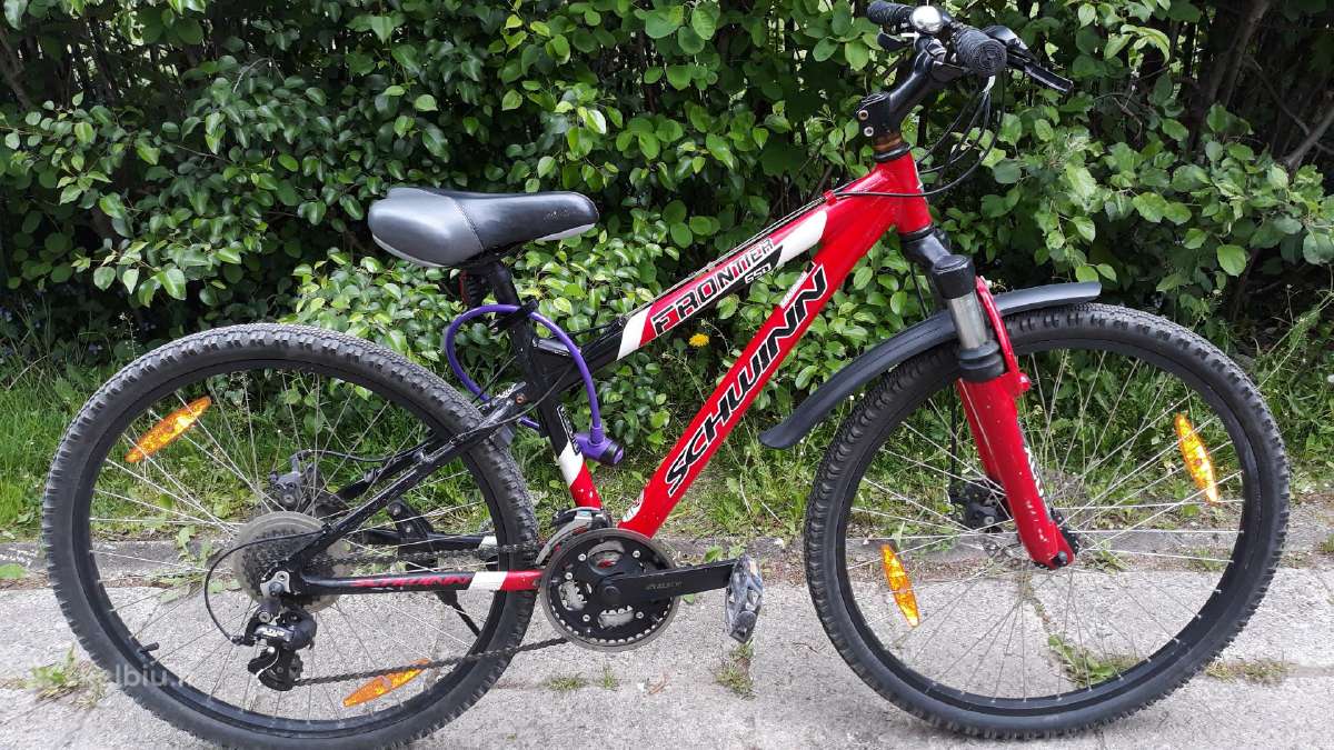 Parduodu kalnu dvirati 26" ,greitis 21begiu