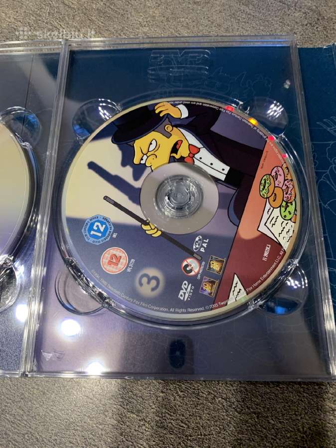 Simpsonų 6 sezono kolekcinis dvd leidimas - nuotraukos Nr. 7