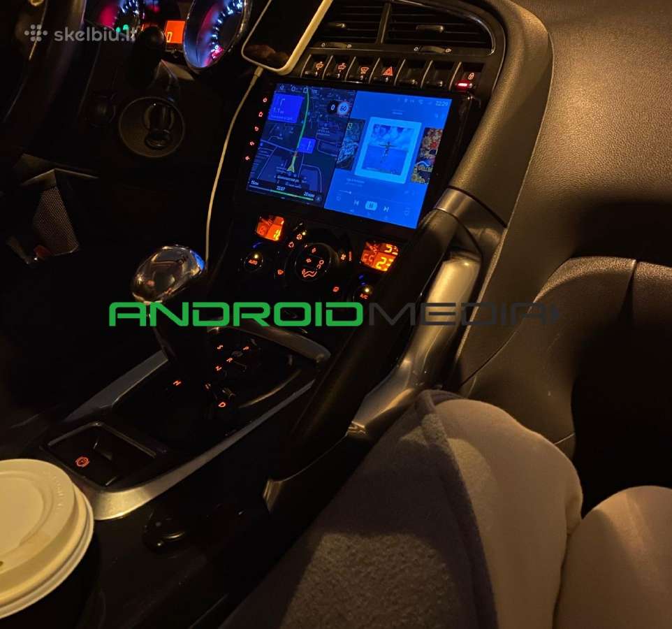 Peugeot 3008 multimedijos / multimedia