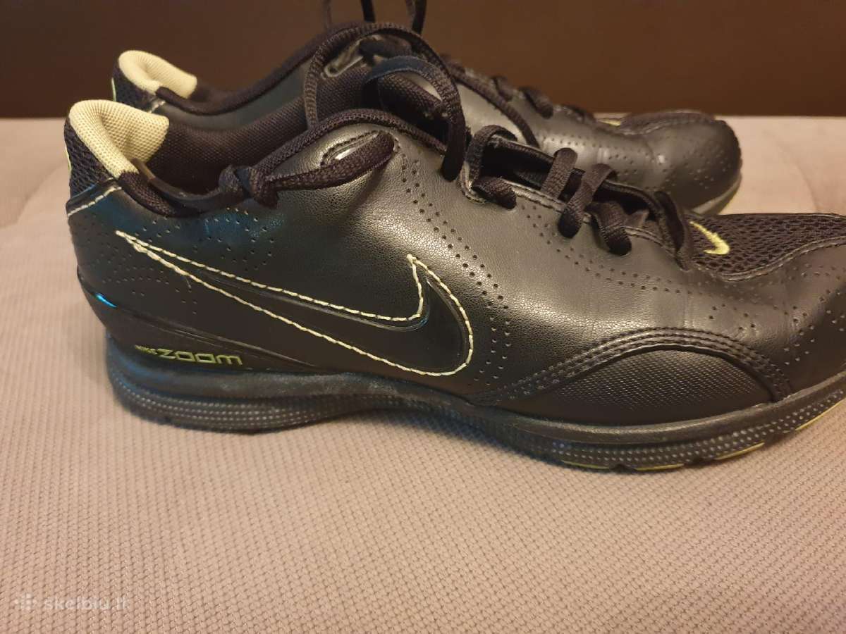 Nike kedai